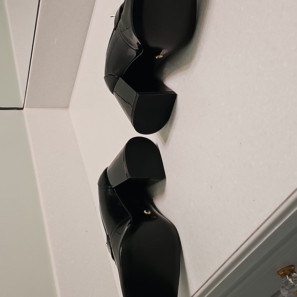 Stuart Weitzman Black and White Sleek 85 Loafer, Size 7.5 (runs narrow) - Picture 4 of 5